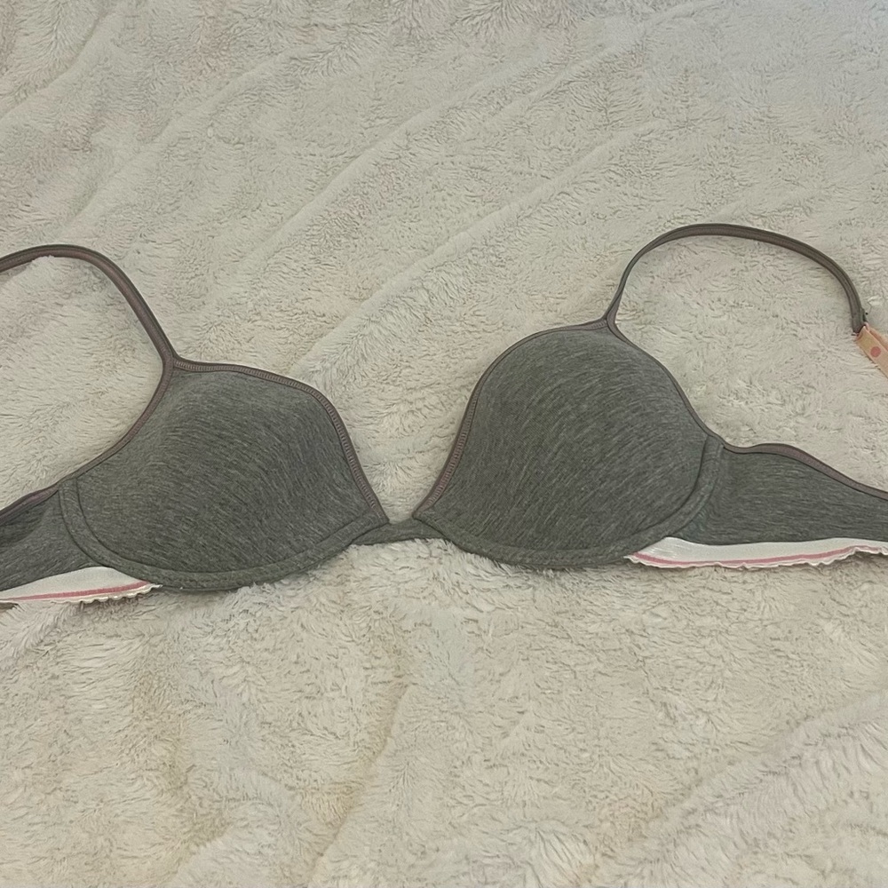 Pink by Victoria’s Secret Gray Pink Bra